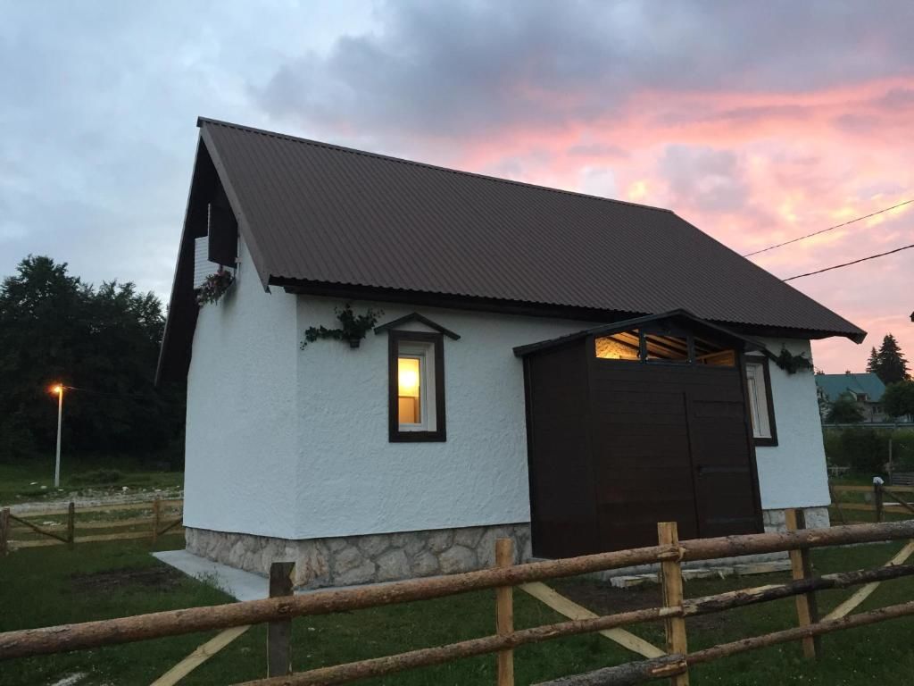 Дома для отпуска Macondo House Жабляк-97