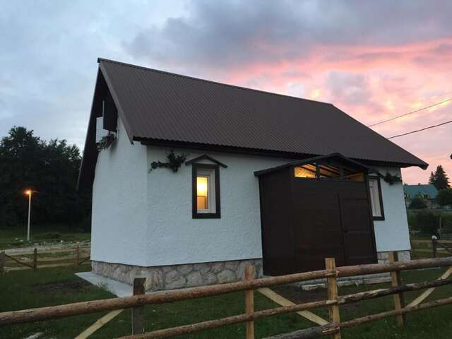 Дома для отпуска Macondo House Жабляк-10